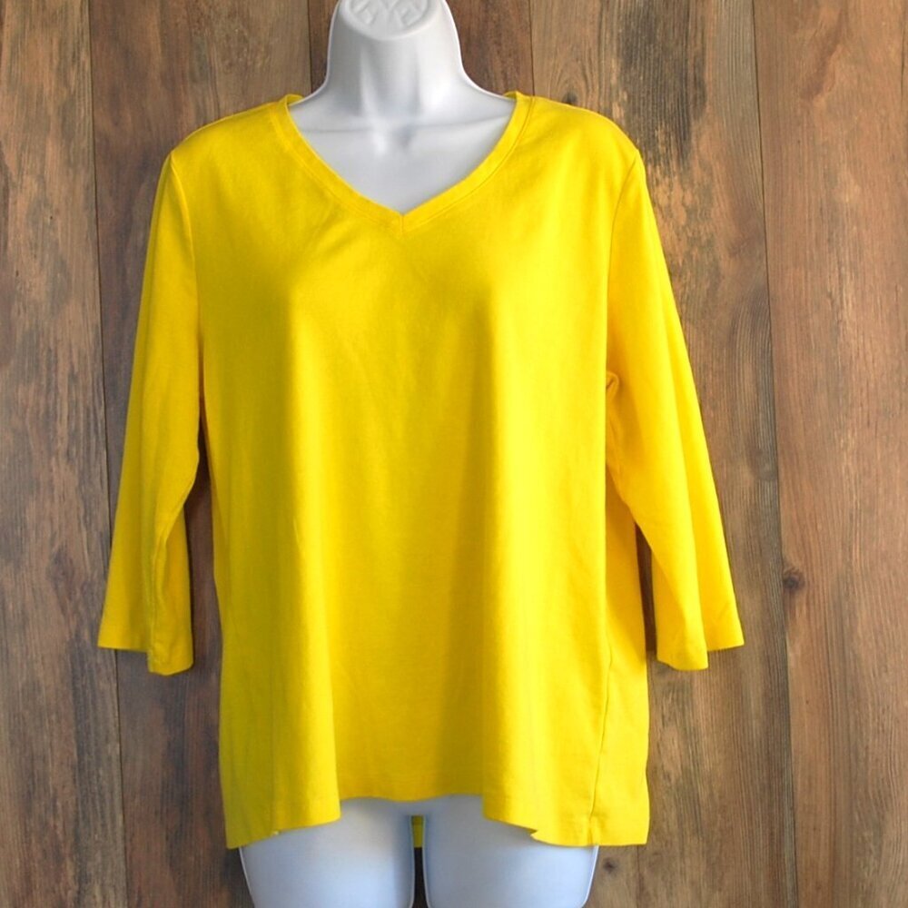 St John's Bay Women's Yellow 3/4 Sleeve V Neck Tee XXL